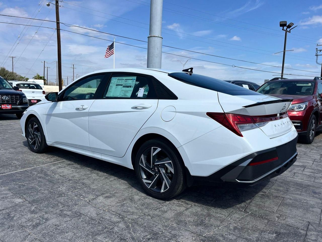 New 2025 White Hyundai SEL Sport image 5