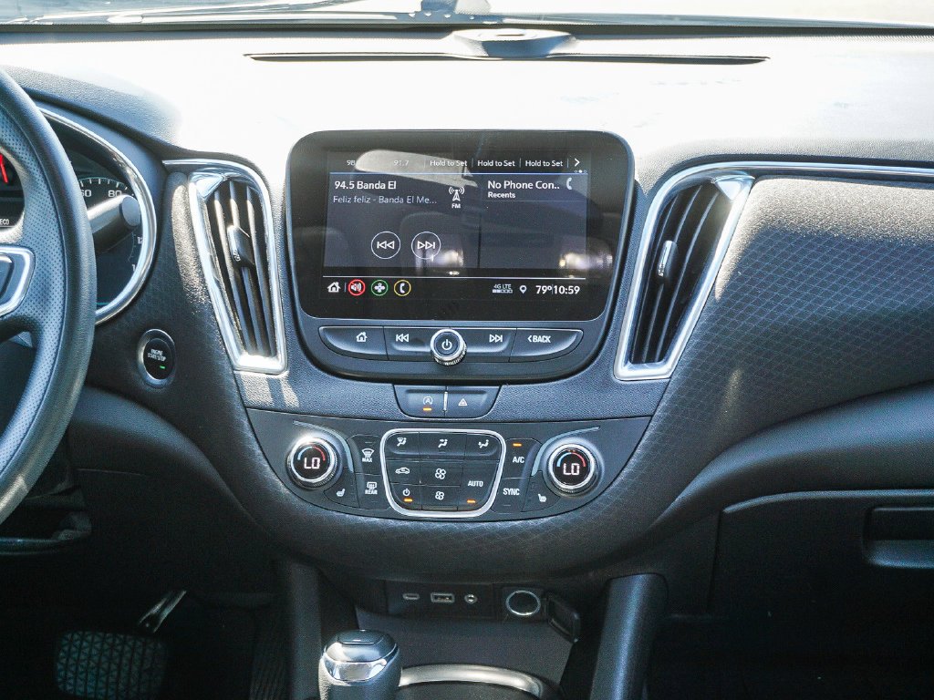 Used 2020 White Chevrolet LT image 15