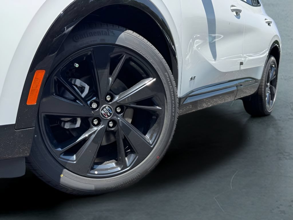 2026 Buick Envision Sport Touring - Photo 2