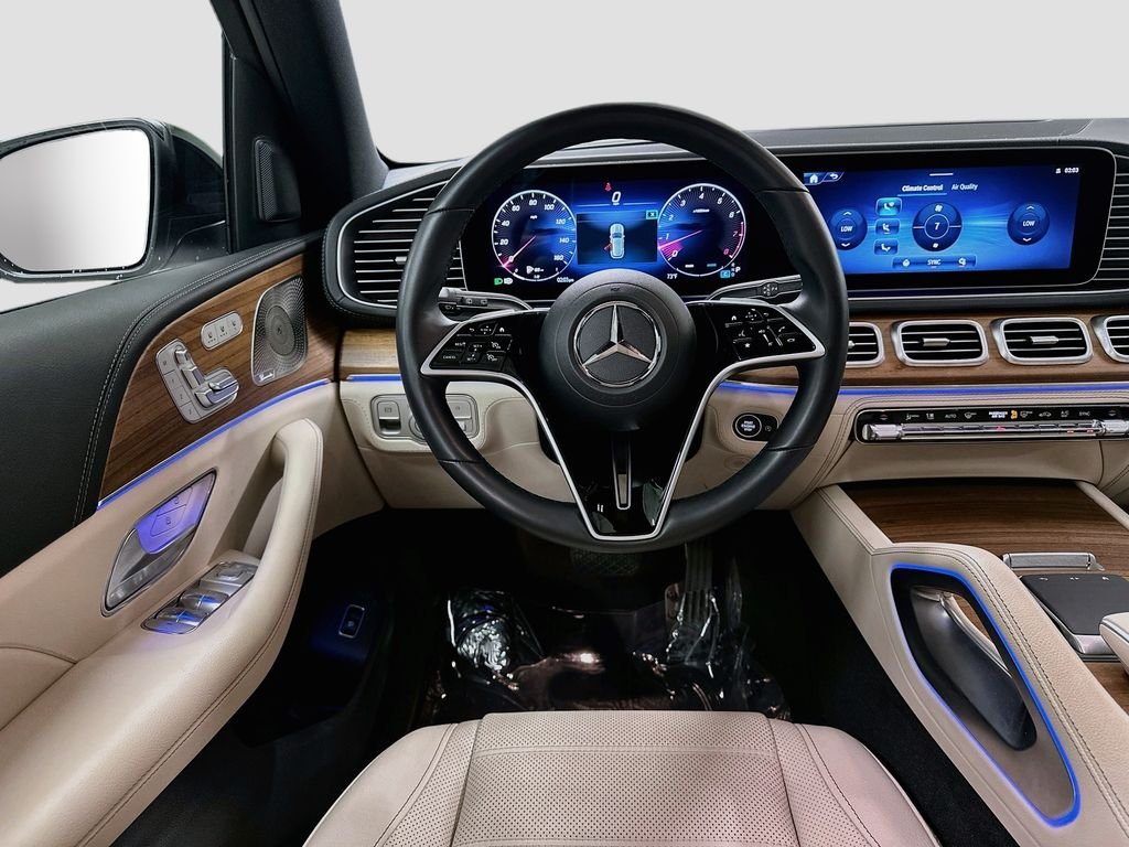 Used 2026  Mercedes-Benz GLE 580 image 23