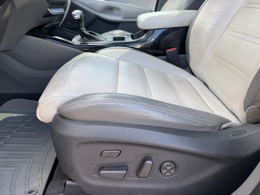 Used 2016 Titanium Silver Kia SX image 11