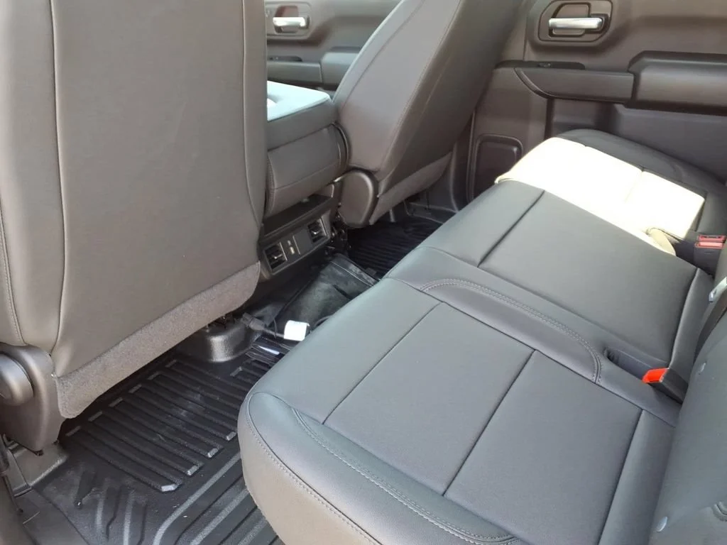 2026 GMC Sierra 2500HD Pro - Photo 20