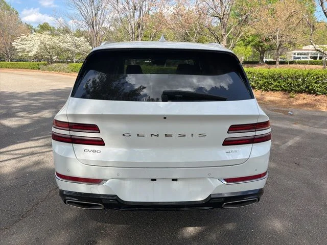 Used 2024 White Genesis 2.5T image 4