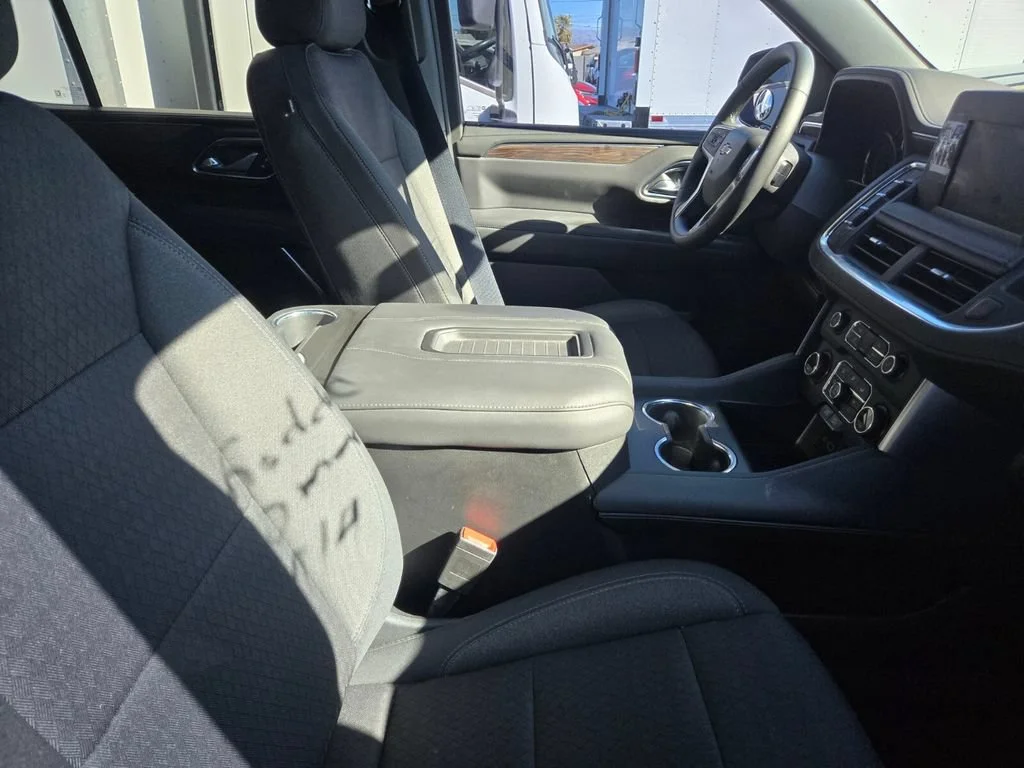 Used 2023 STERLING GRAY METALLIC Chevrolet LS image 4