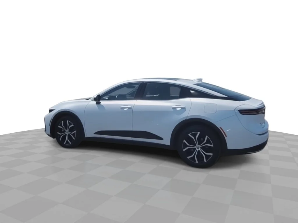 Used 2023 White Toyota Limited image 6