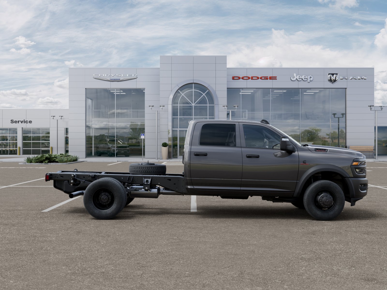 2025 RAM 3500 Chassis Tradesman - Photo 31