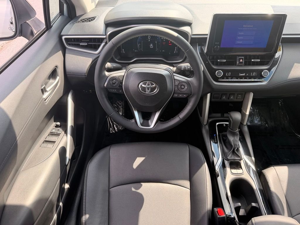 Used 2025 Silver Toyota XLE image 16