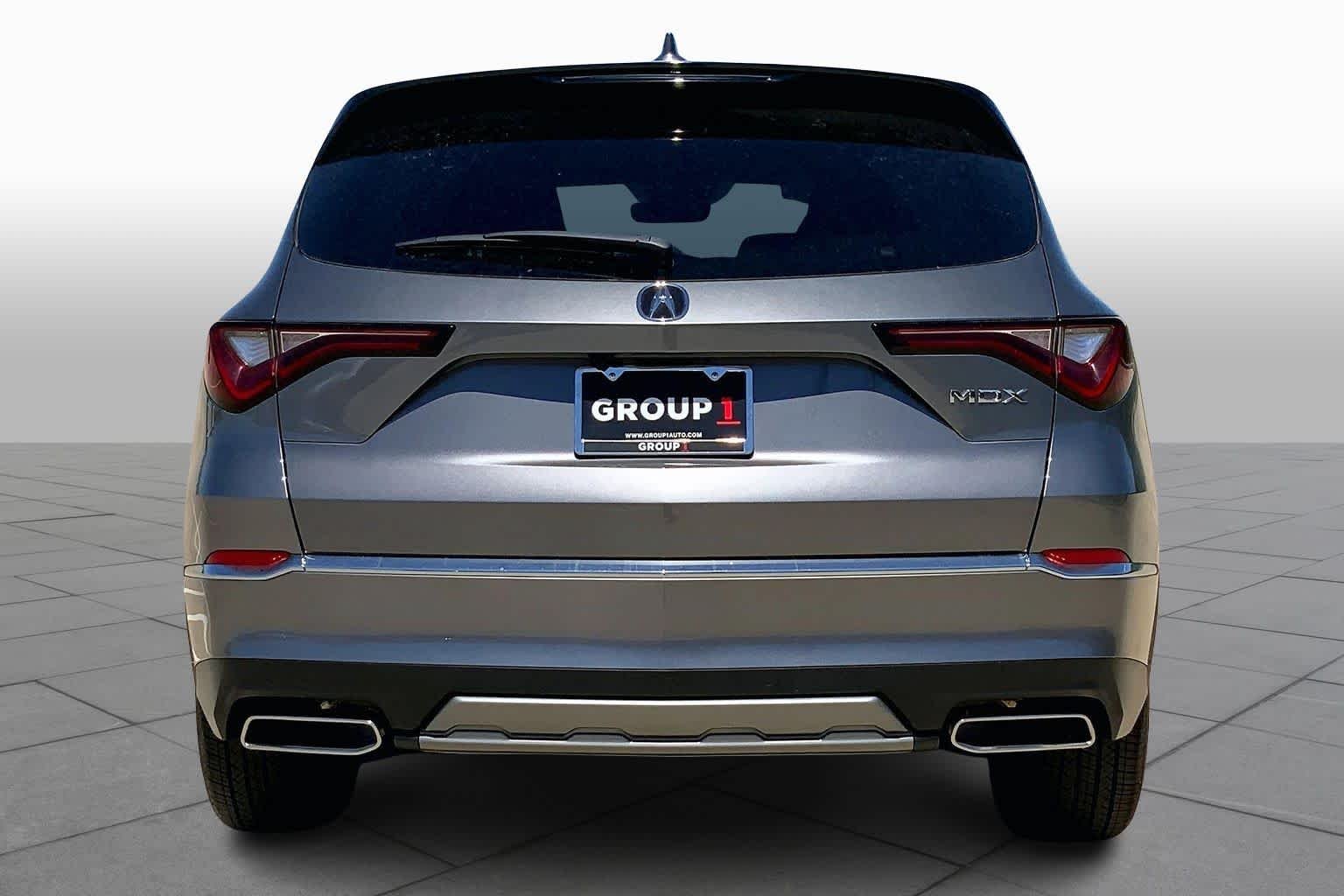 Used 2026 Liquid Carbon Metallic Acura  image 8