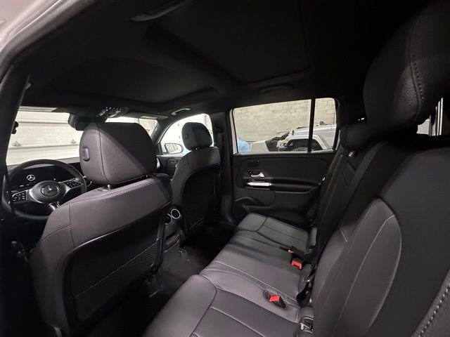 New 2026  Mercedes-Benz GLB 250 image 13
