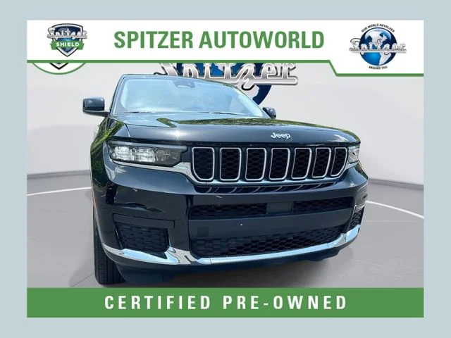 Used 2023 Black Jeep Laredo image 1