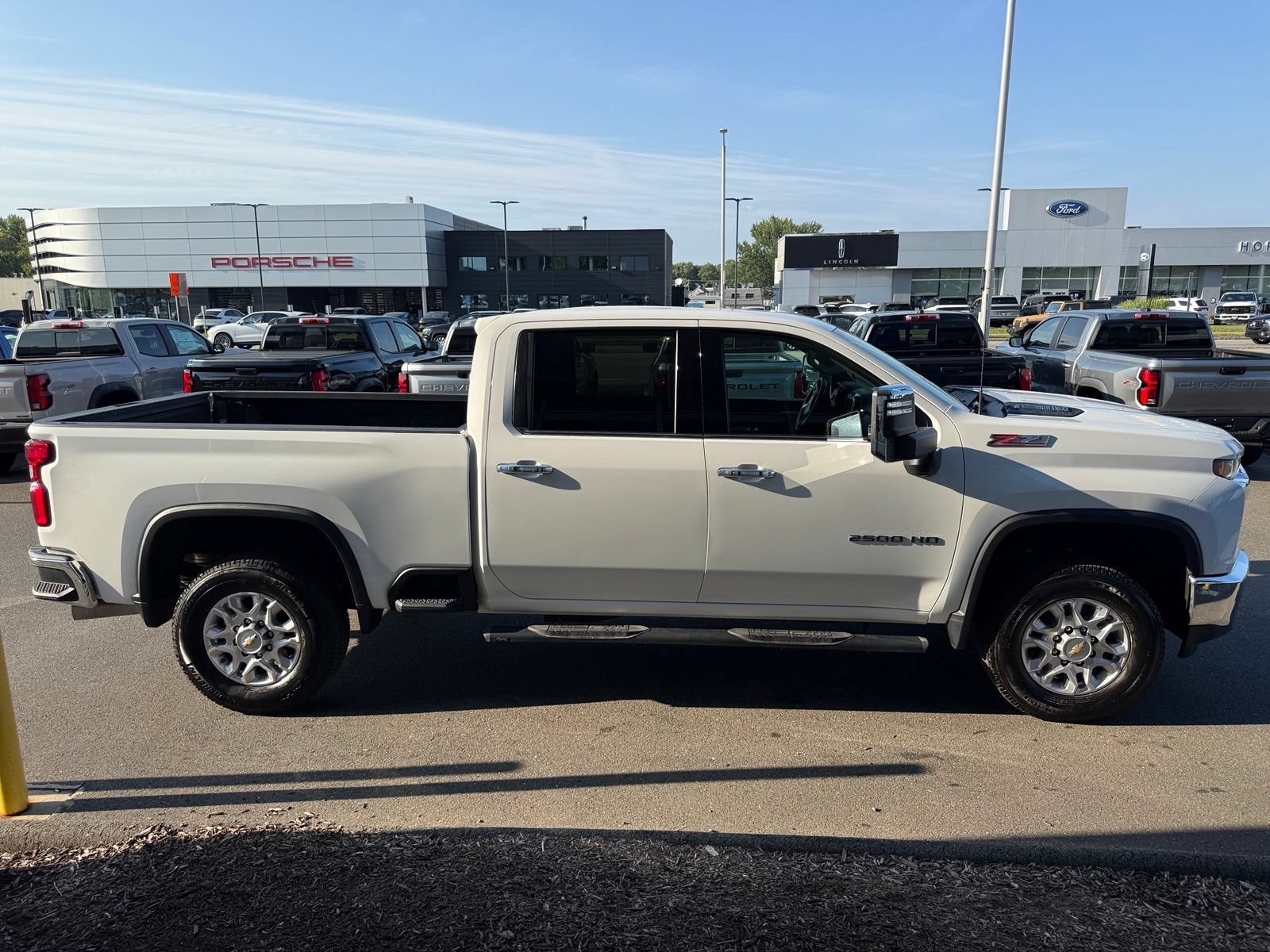 Used 2023 SUMMIT WHITE Chevrolet LTZ image 5