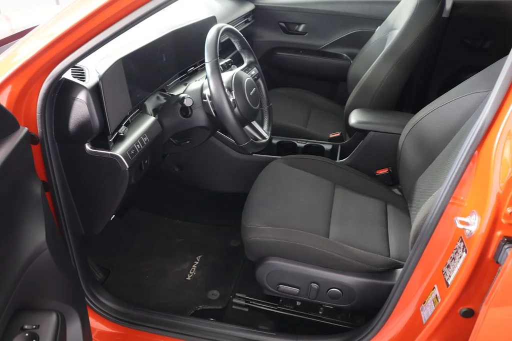 Used 2024 Orange Hyundai SEL image 19