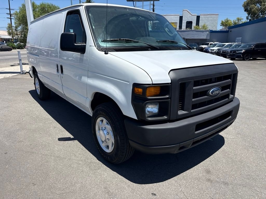 2014 Ford E-Series E-150 Van's photo
