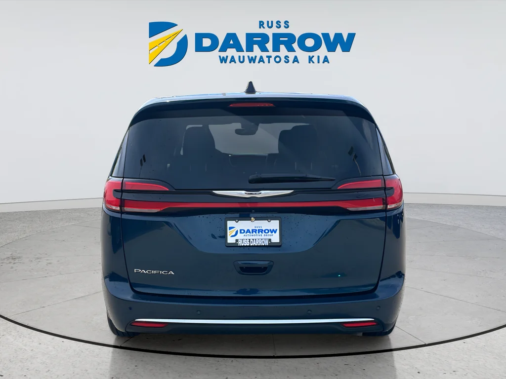 Used 2023 Blue Chrysler Touring L image 4
