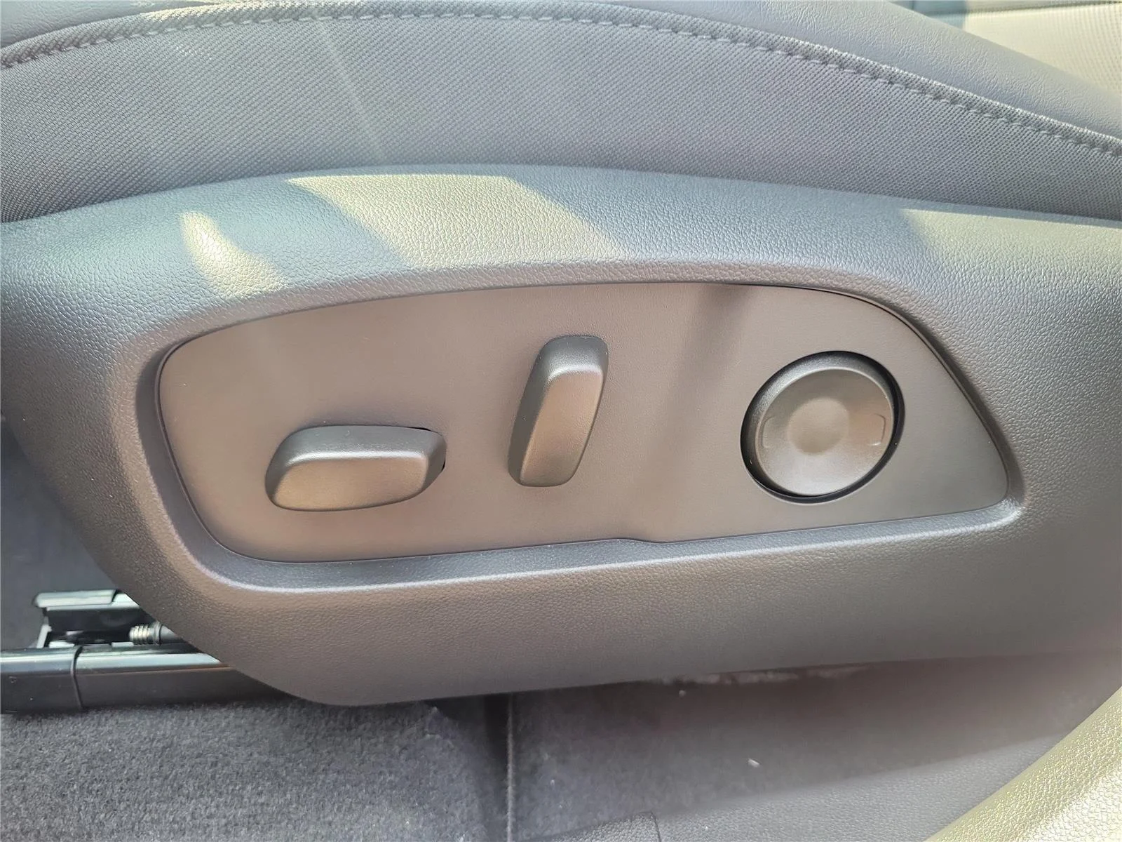 2027 GMC Terrain Elevation - Photo 16
