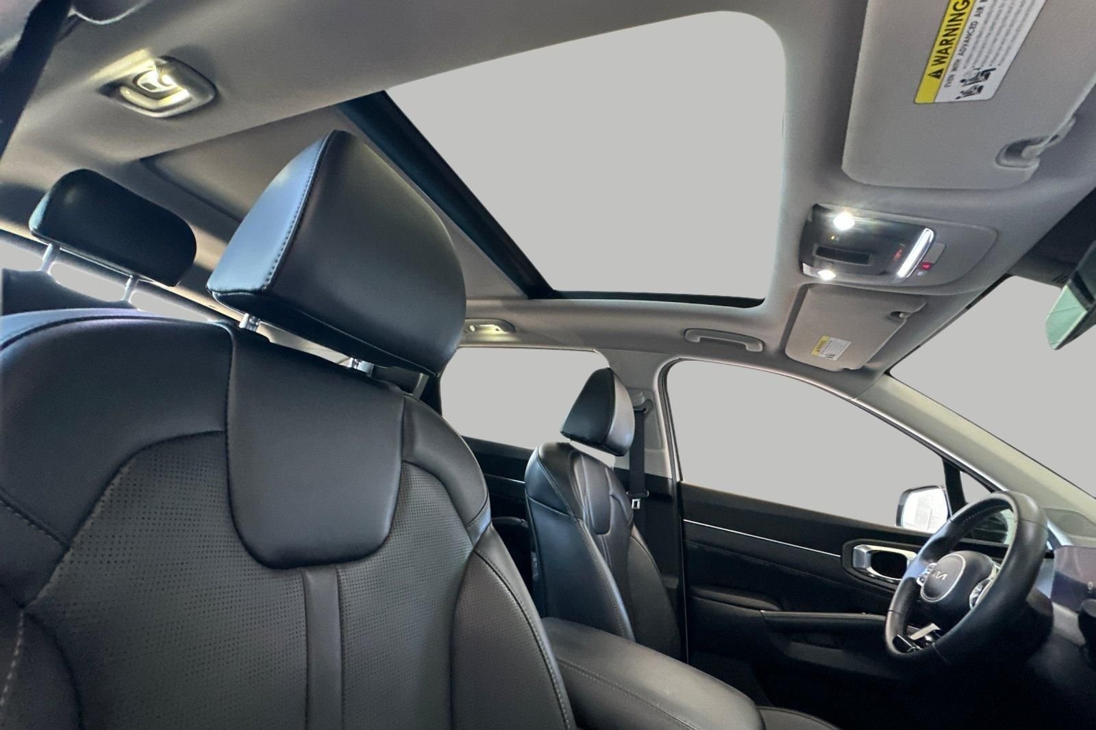 Used 2024 White Kia X-Line SX image 19