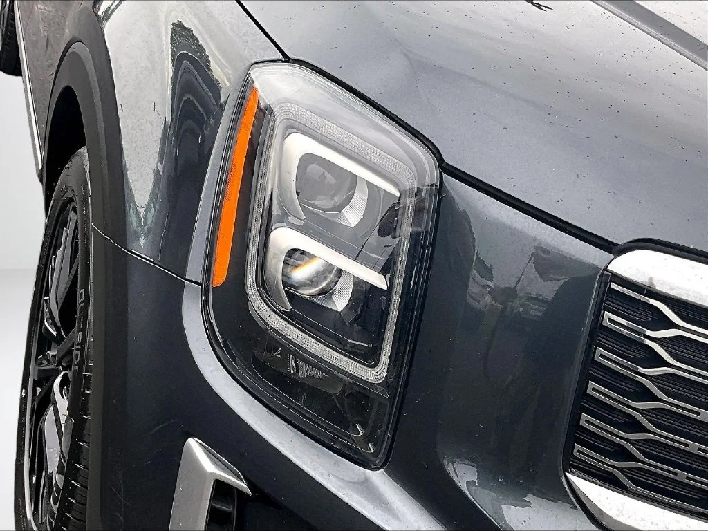 Used 2020 Gray Kia SX image 30