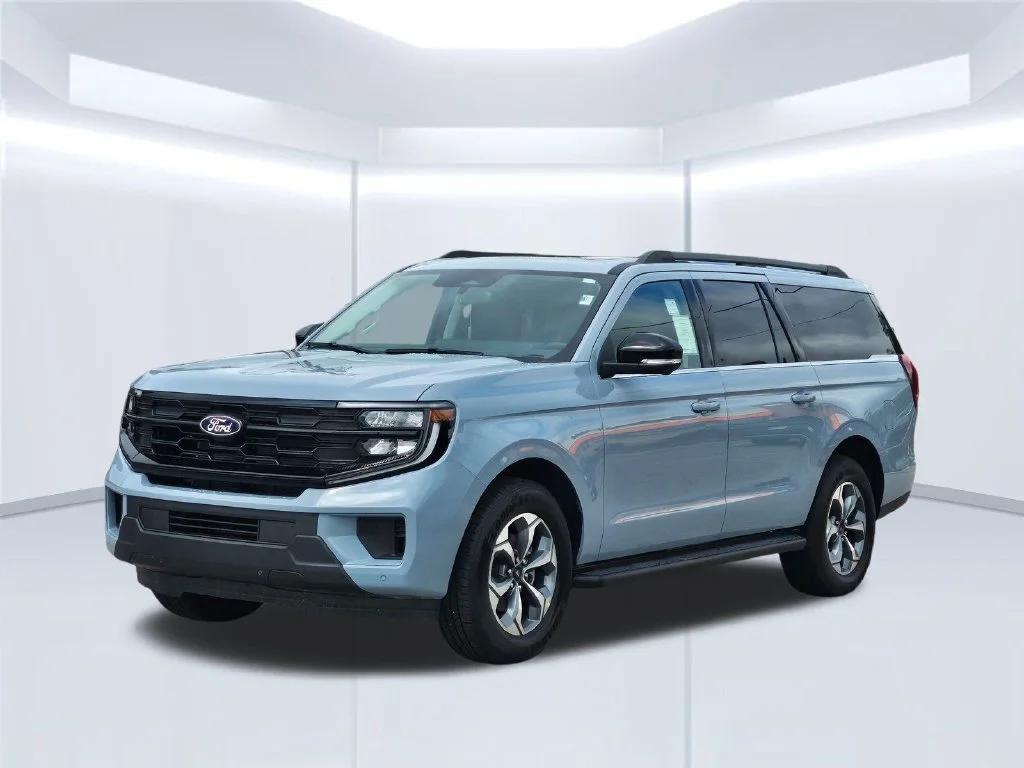 New 2027 Gray Ford Active image 2