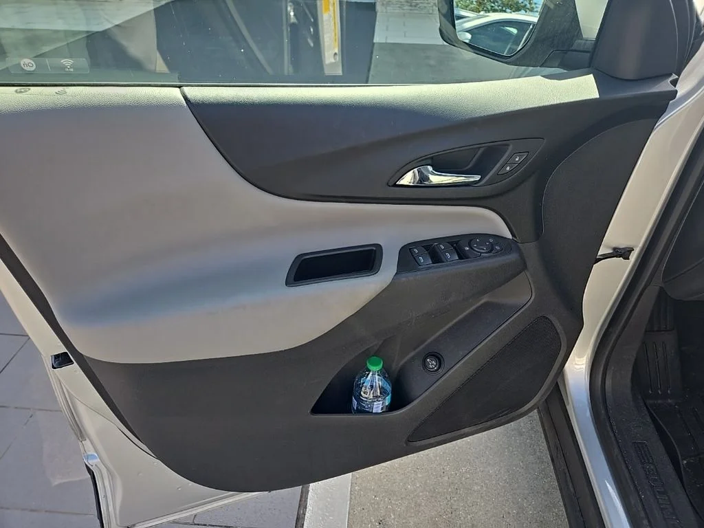 Used 2021 Silver Chevrolet LT image 13