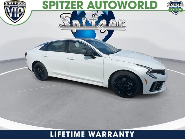 New 2026 Snow White Pearl Kia GT-Line image 2