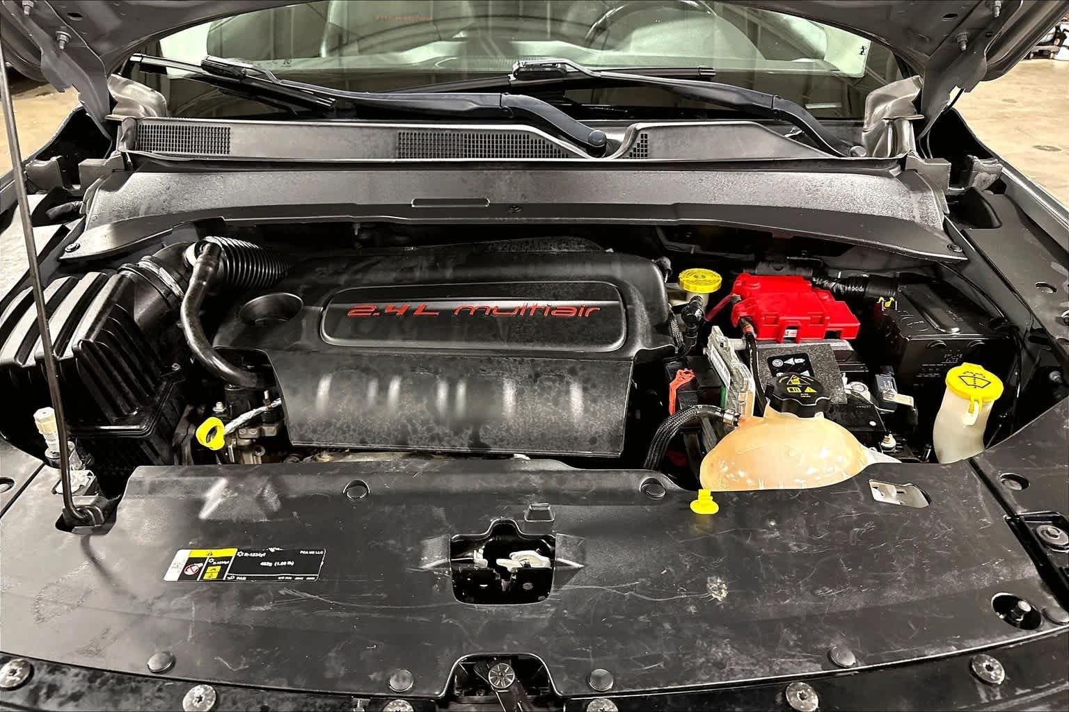 Used 2020 Sting-Gray Clearcoat Jeep Trailhawk image 31