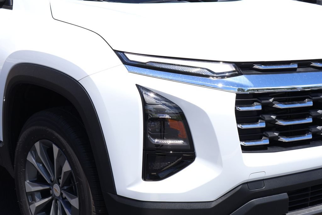 2026 Chevrolet Equinox LT - Photo 3