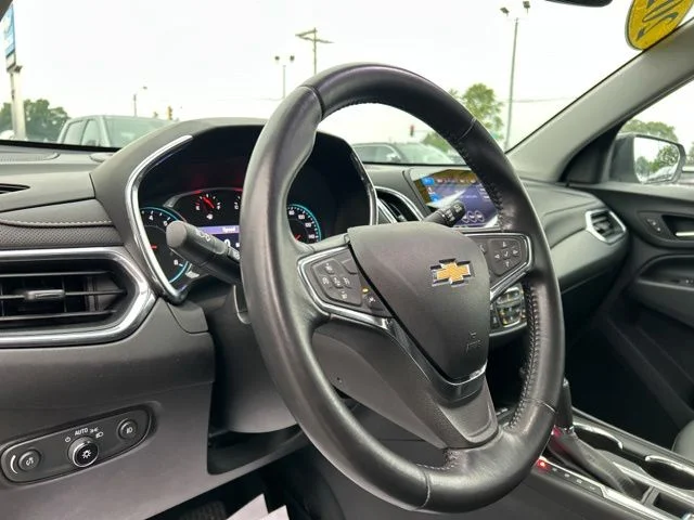 Used 2020 Silver Chevrolet Premier image 36