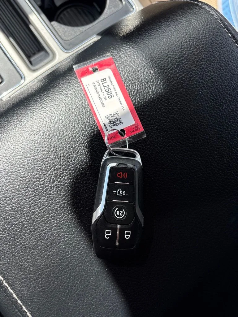 Used 2016 Ruby Red Metallic Tinted Clearcoat Ford Lariat image 7