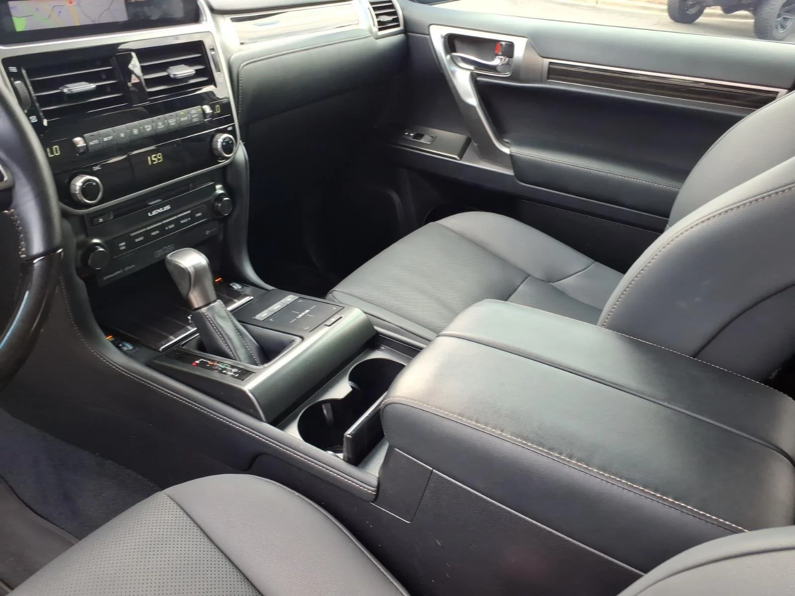 Used 2023 Nebula Gray Pearl Lexus GX 460 Premium image 22