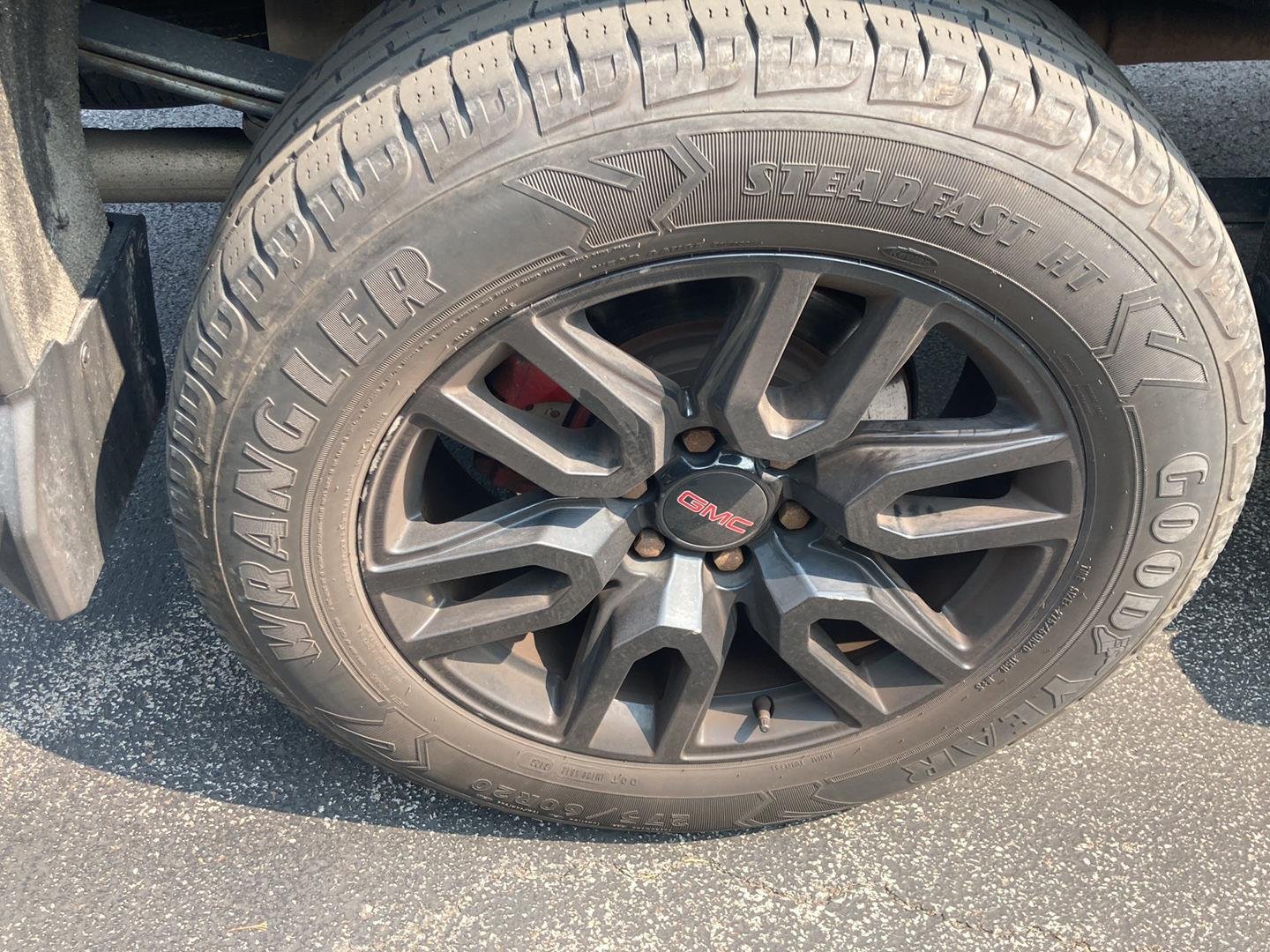 Used 2019 Onyx Black GMC AT4 image 8