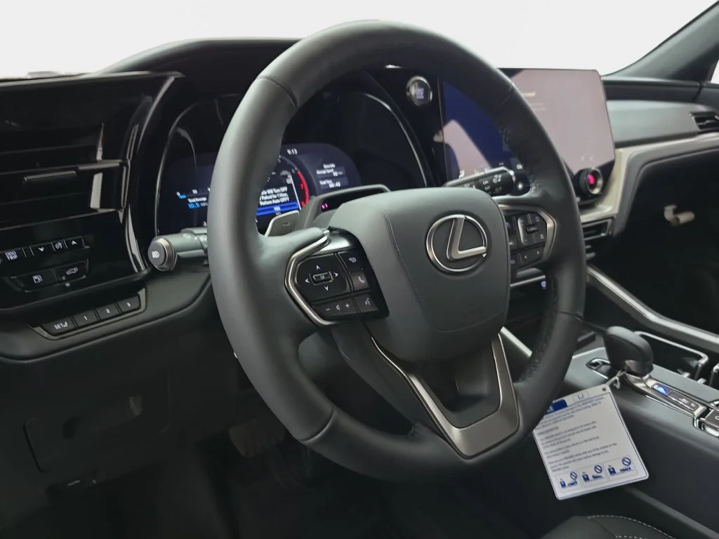 New 2026 Wind Chill Pearl Lexus PREMIUM AWD image 16