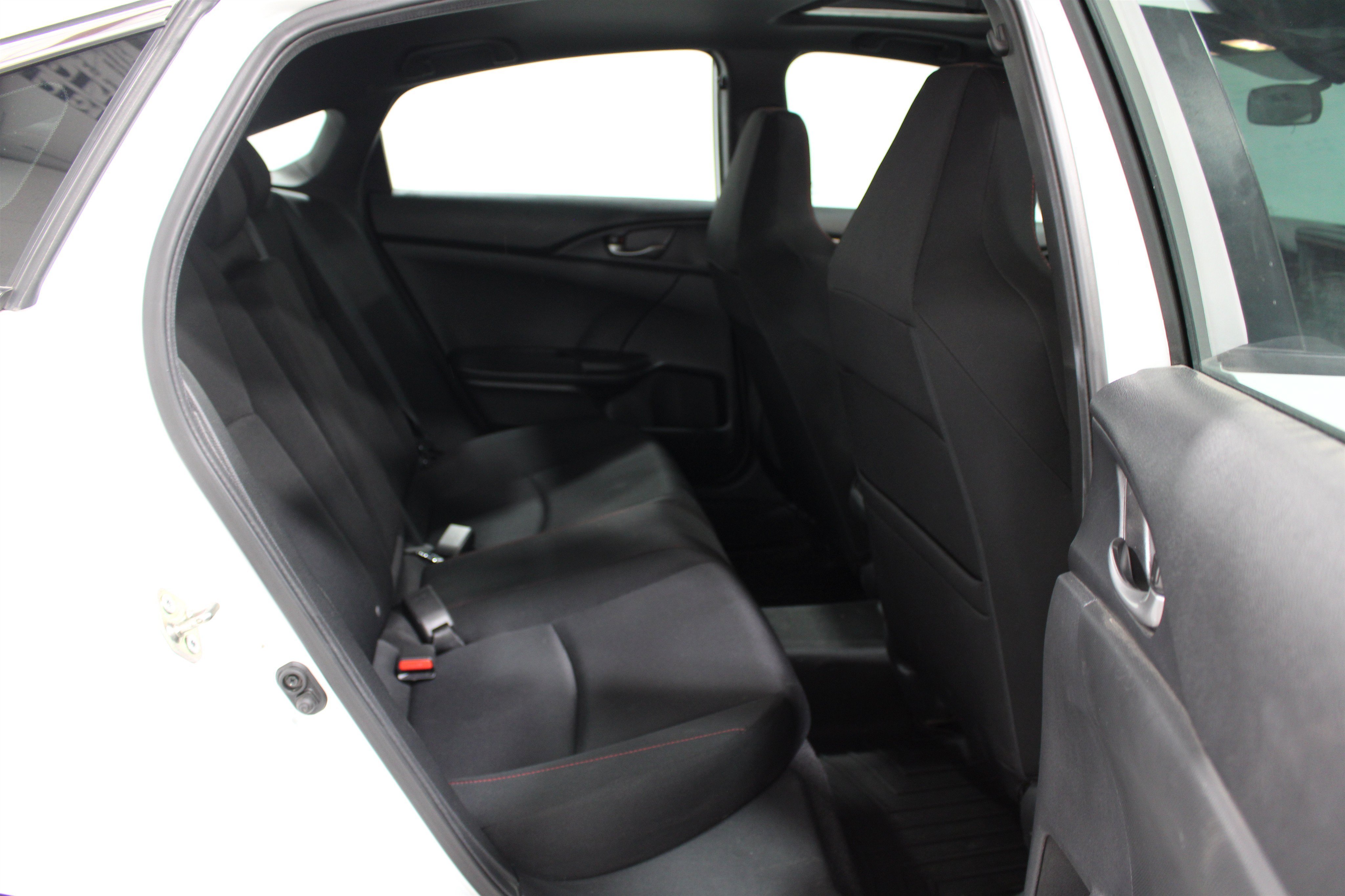 Used 2020 Platinum White Pearl Honda  image 22