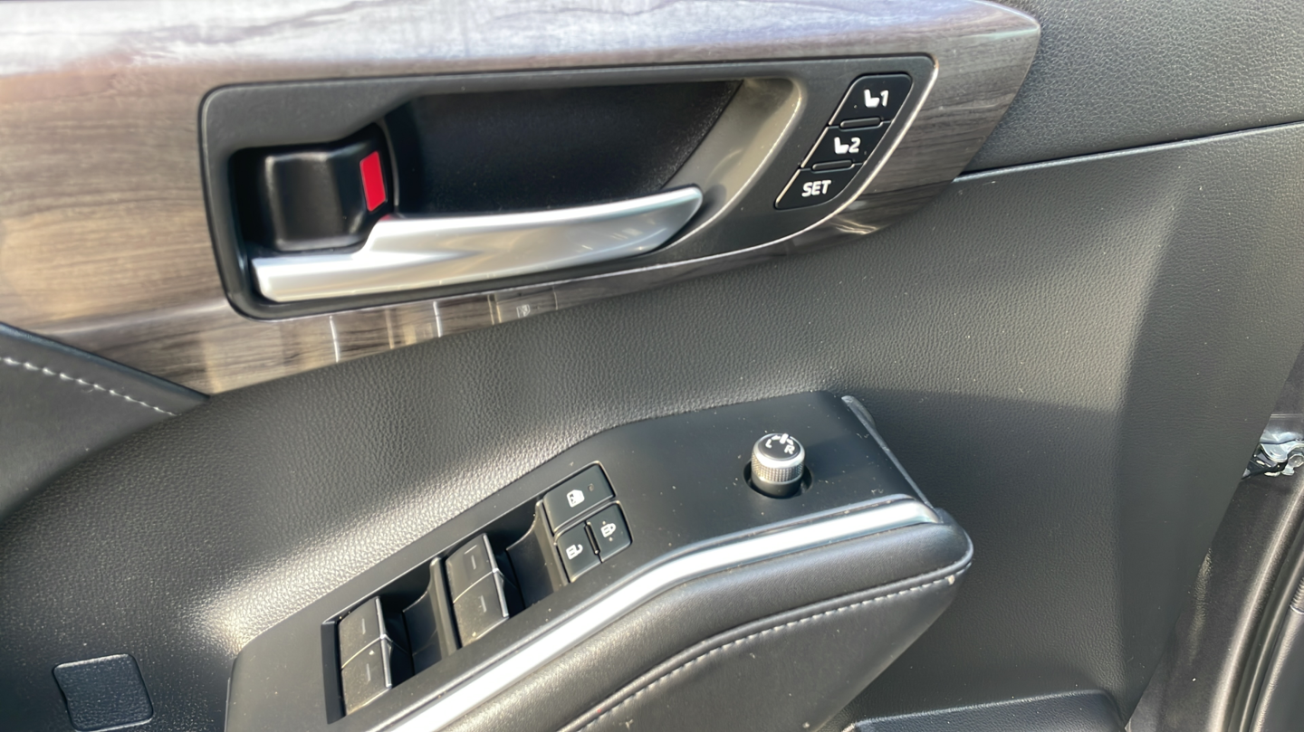 Certified Used 2022 Gray Toyota Limited image 17