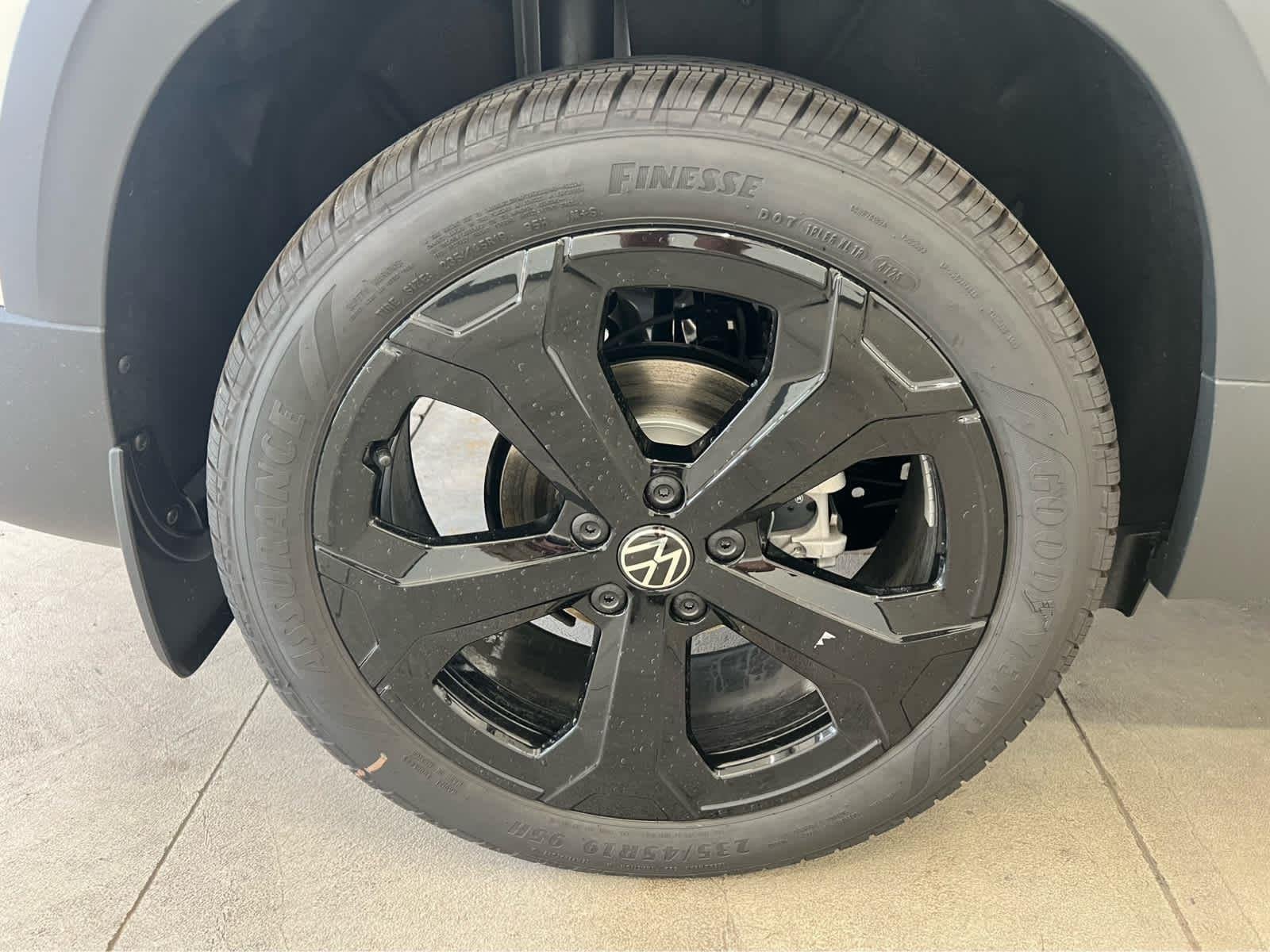 New 2026 Pure White Volkswagen SEL image 9