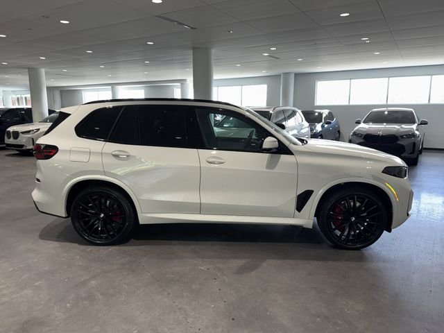 New 2026 Alpine White BMW sDrive40i image 7