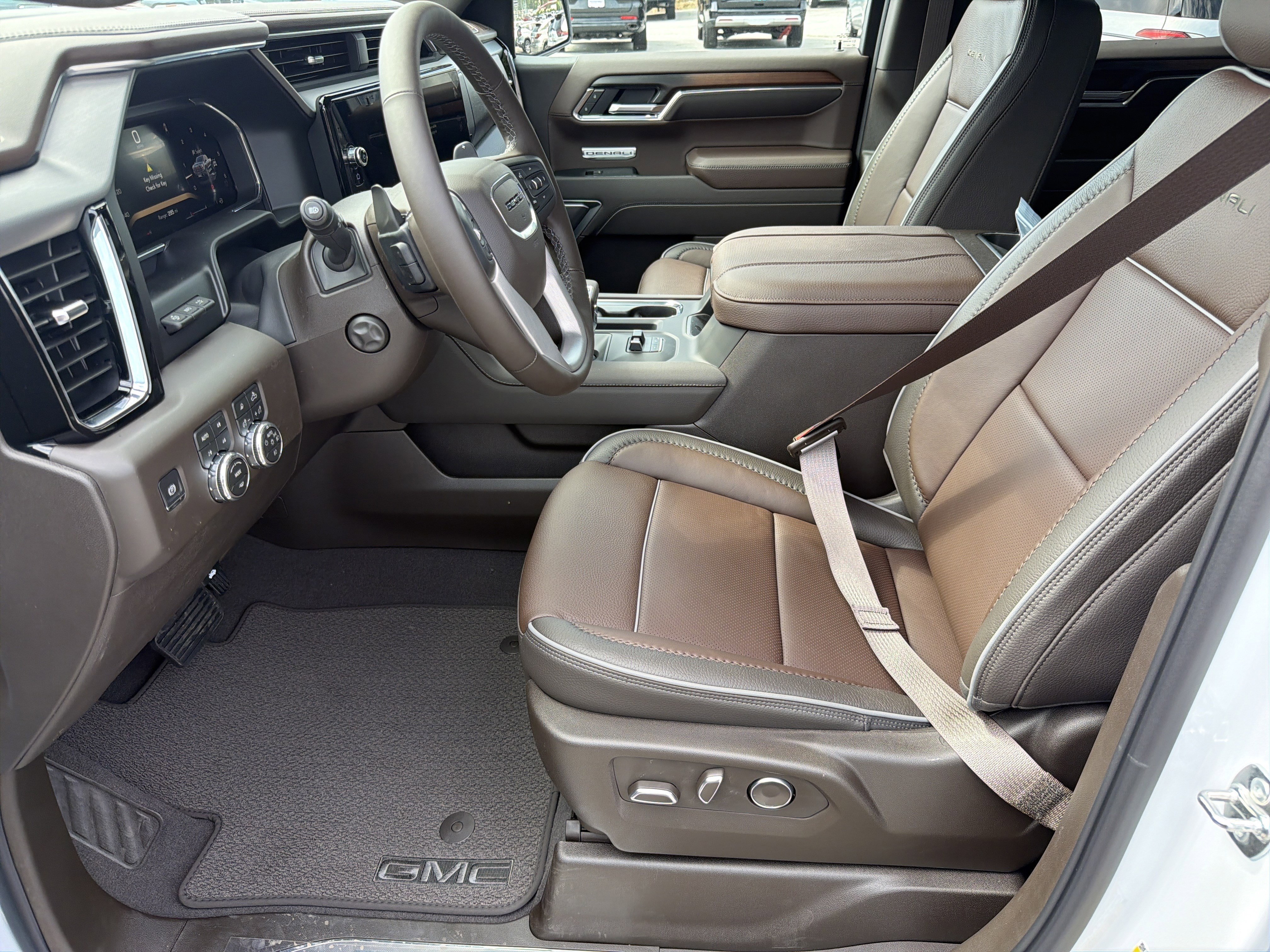 2026 GMC Sierra 1500 Denali - Photo 9