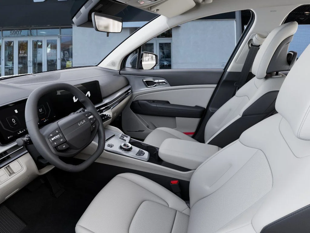 New 2026 Heritage Blue Kia EX image 17