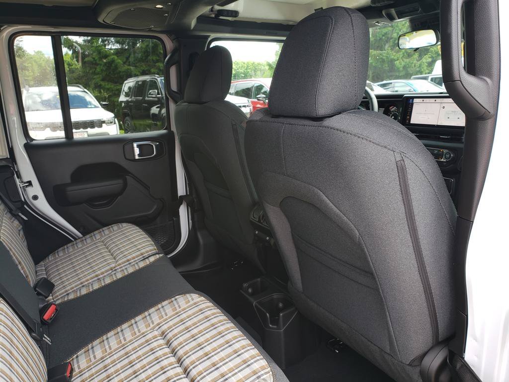 New 2026 Bright White Clearcoat Jeep 85th Anniversary image 18
