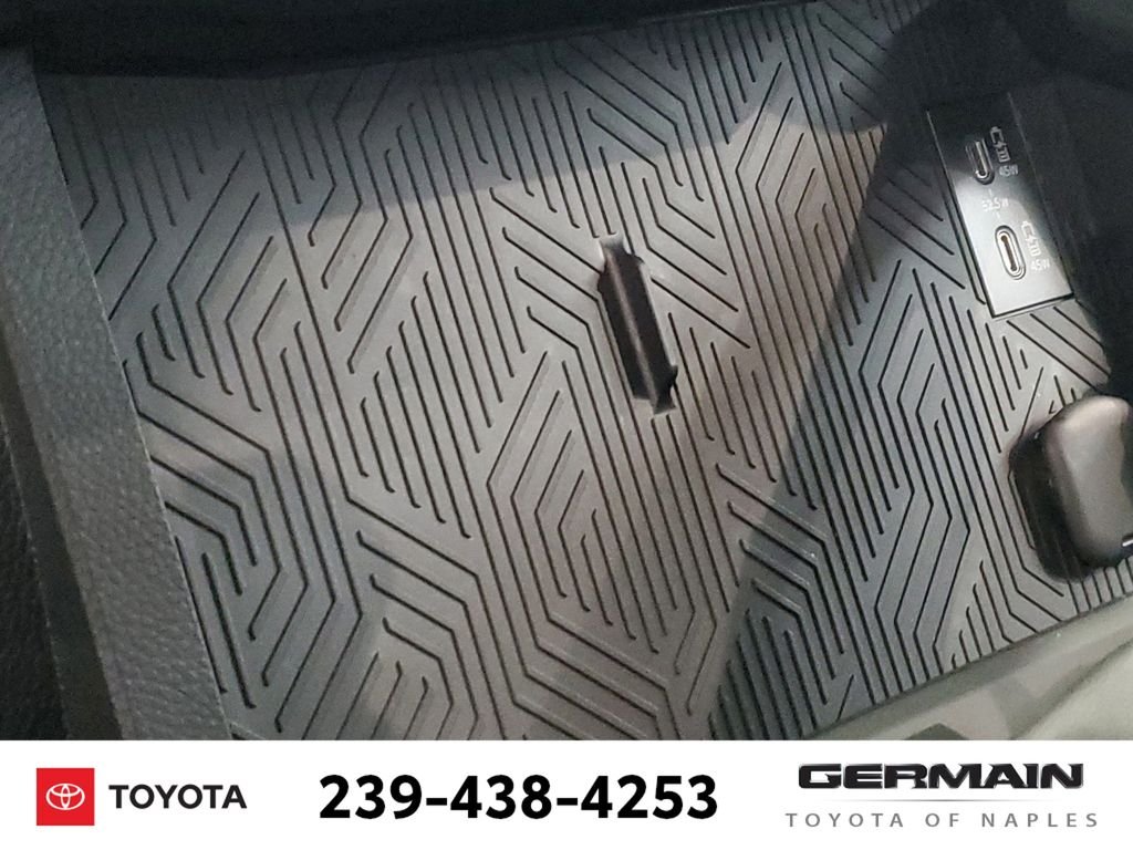 2026 Toyota Tacoma SR5 - Photo 28
