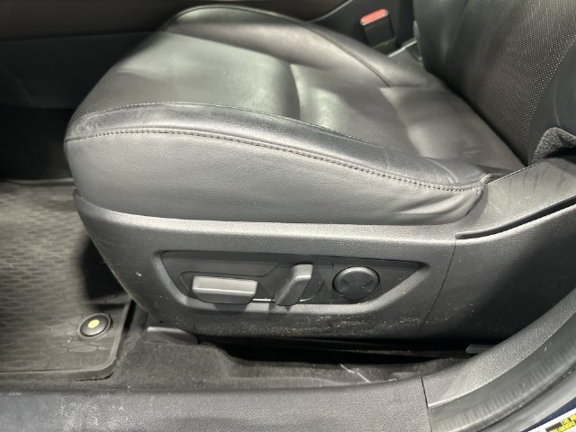 Used 2023 Deep Crystal Blue Mica Mazda 2.5 Turbo Premium Package image 18