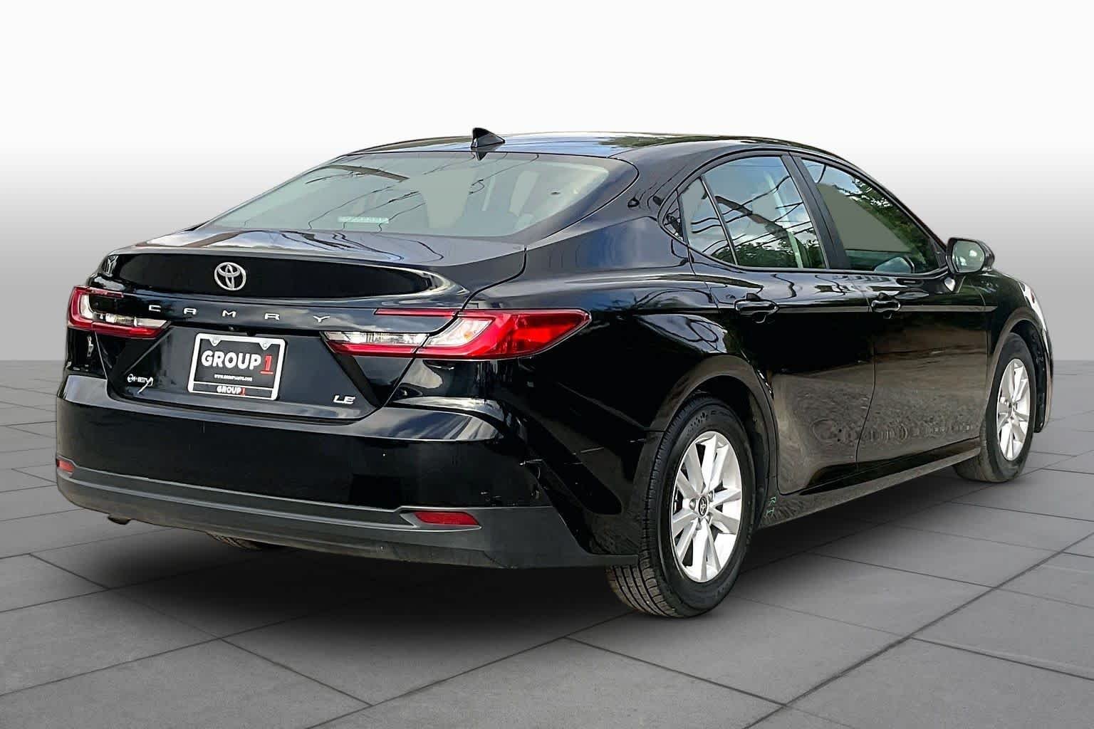 Used 2025 Midnight Black Metallic Toyota LE image 13