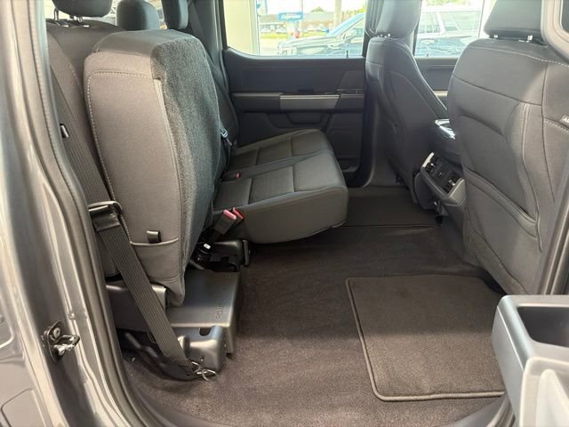 New 2026 Carbonized Gray Metallic Ford XLT image 51