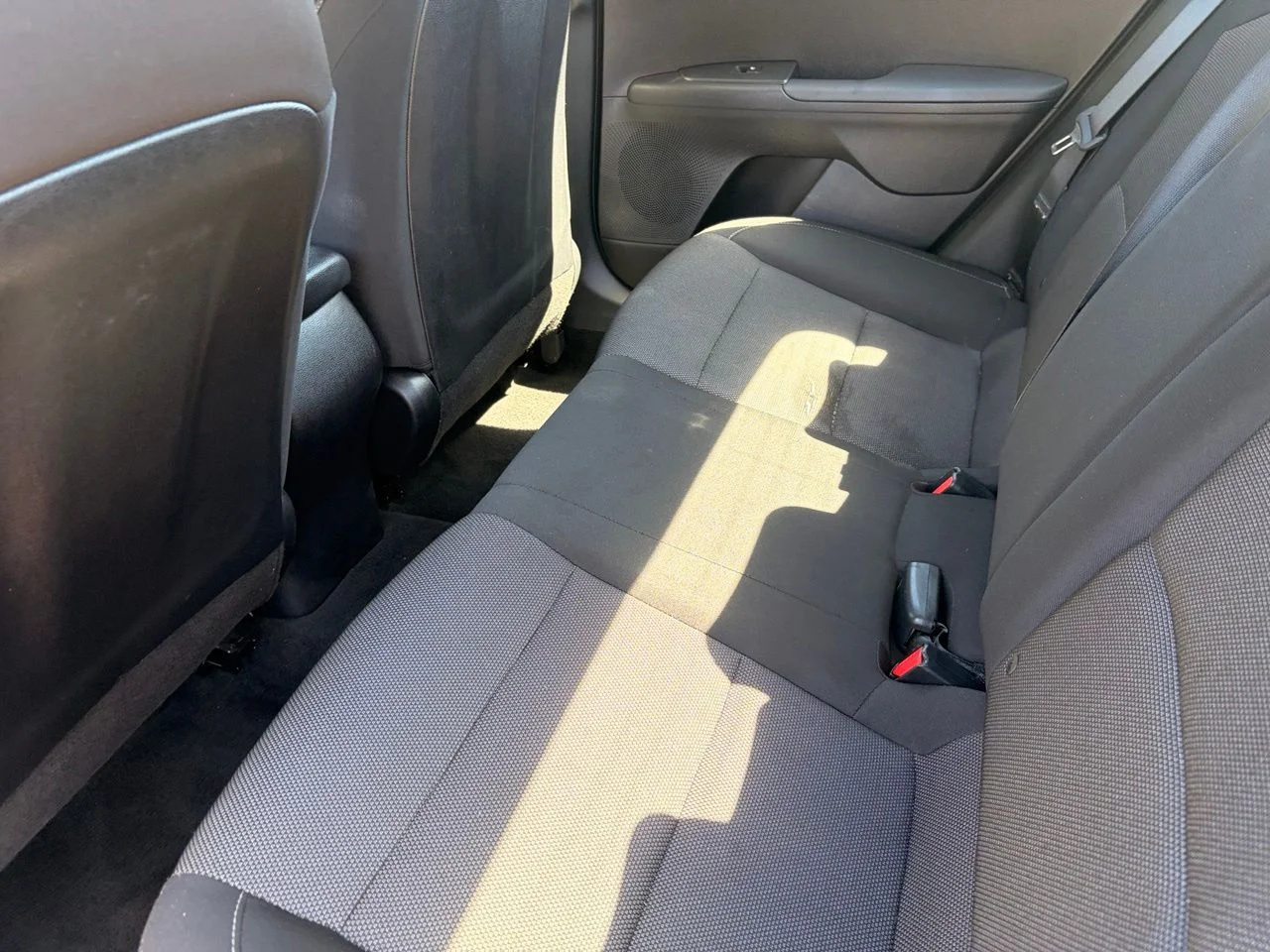 Used 2023 Steel Gray Kia LXS image 15