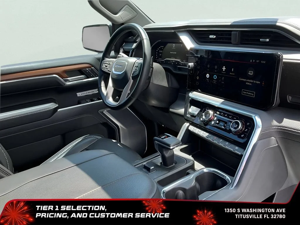 Used 2023 Onyx Black GMC Denali image 21