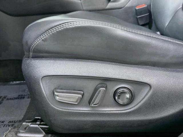 Certified Used 2024 MAGNETIC GRAY MET. Toyota  image 29