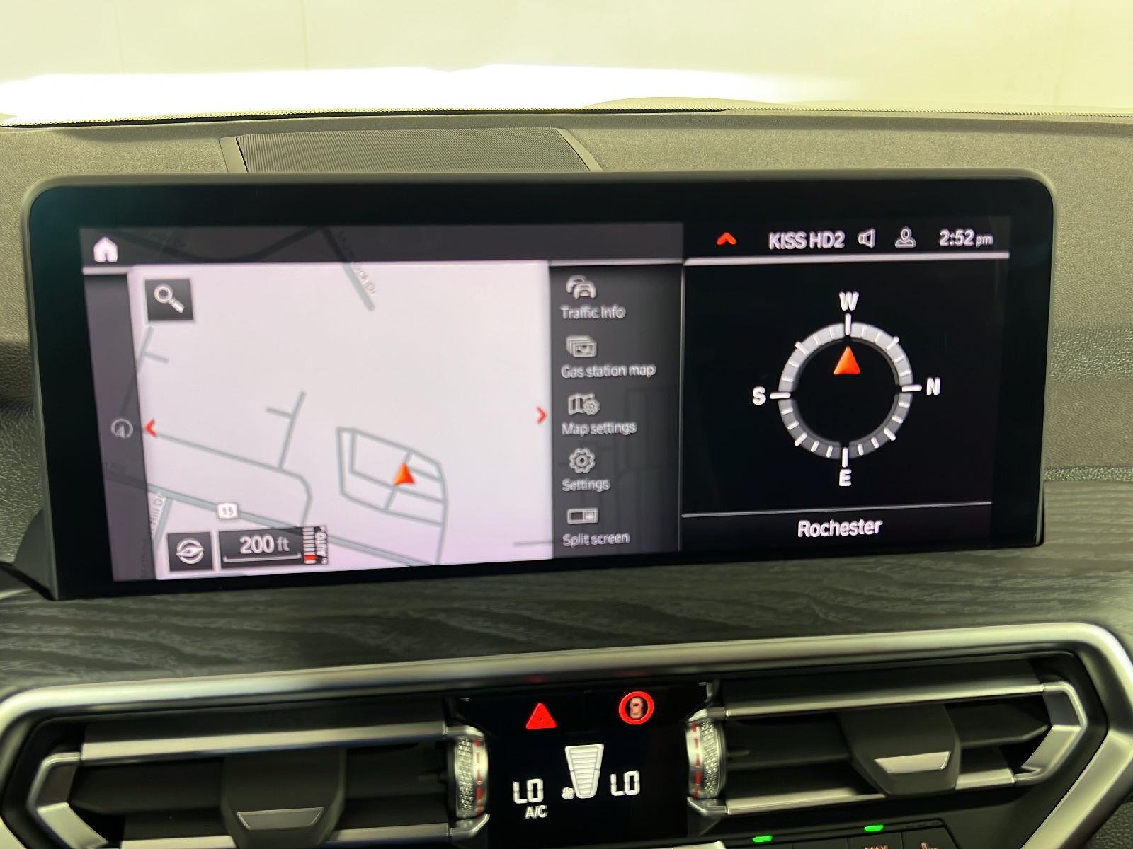 Used 2022 Mineral White Metallic BMW xDrive30i image 8