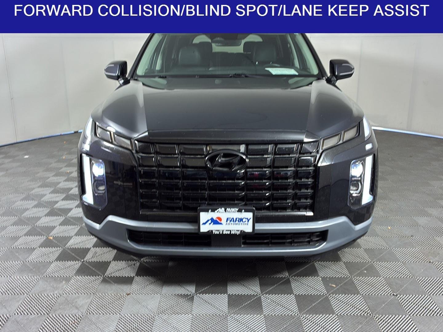 Used 2025 Moonlight Cloud Hyundai SEL image 4