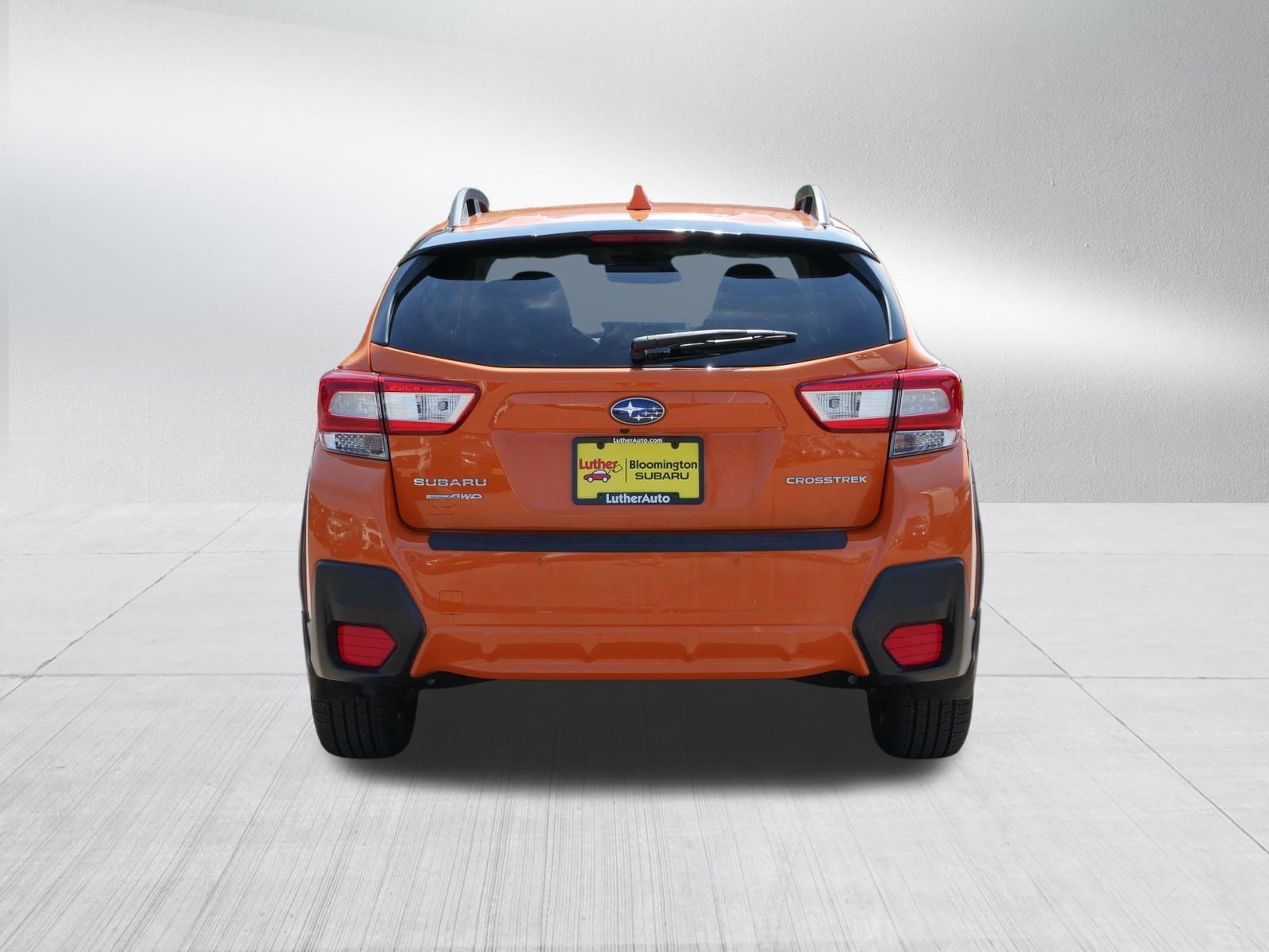 Used 2019 Sunshine Orange Subaru Limited image 6