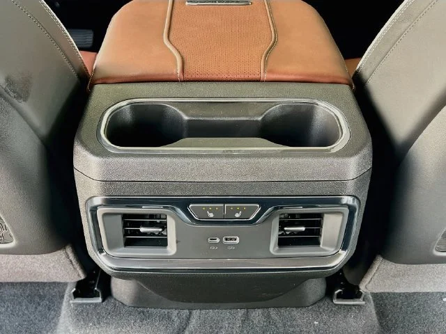 2026 GMC Sierra 2500HD Denali Ultimate - Photo 18