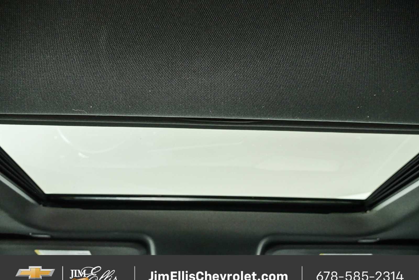 Used 2025 Black Chevrolet High Country image 21